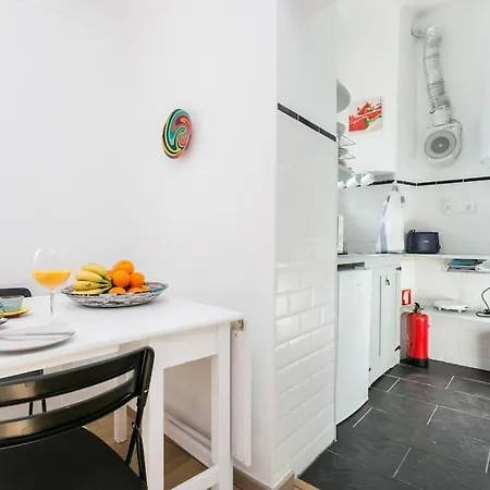 Old Town Upstairs Apartment, Shared Terrace
